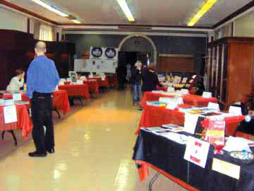 Exhibitors TablesL